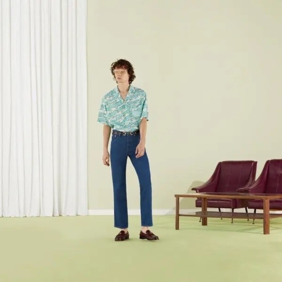 Gucci Lovelight Viscose Bowling Shirt Sz 46 Light Blue Orig. $1150 - Picture 2 of 2